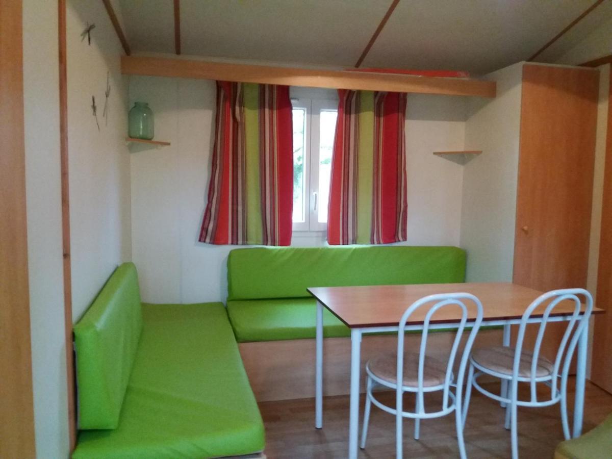 Camping Le Pont d'Allagnon Lempdes sur Allagnon Esterno foto