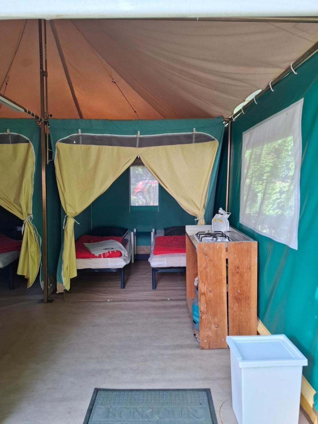 Camping Le Pont d'Allagnon Lempdes sur Allagnon Esterno foto