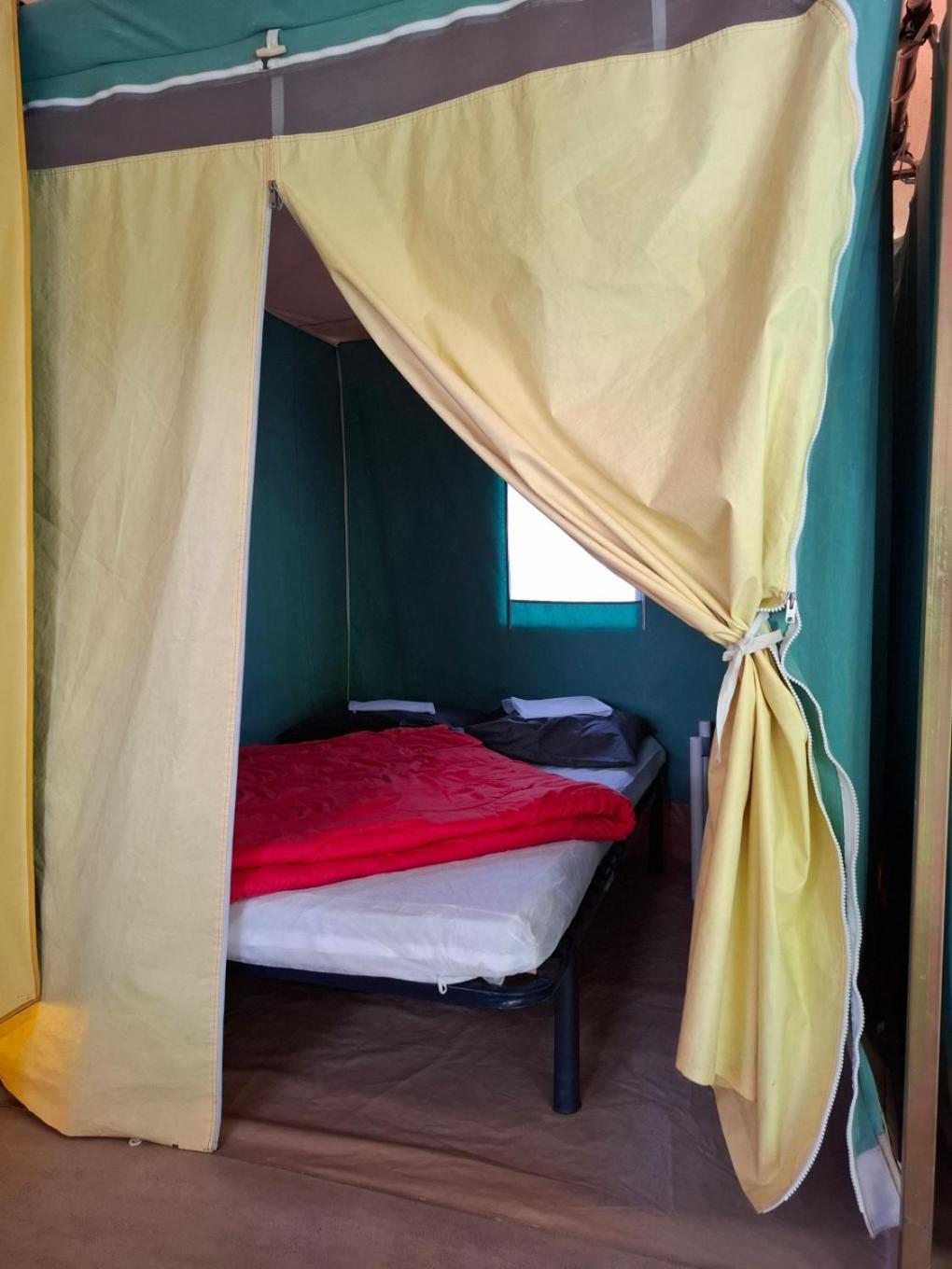 Camping Le Pont d'Allagnon Lempdes sur Allagnon Esterno foto