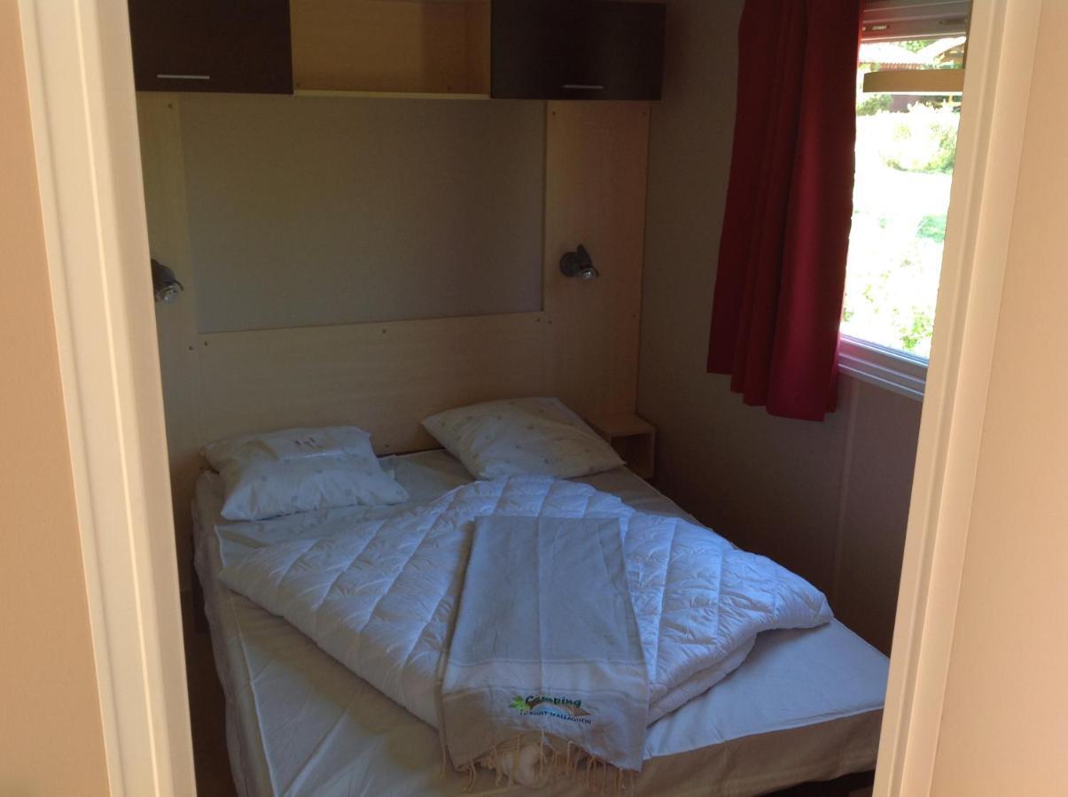 Camping Le Pont d'Allagnon Lempdes sur Allagnon Esterno foto