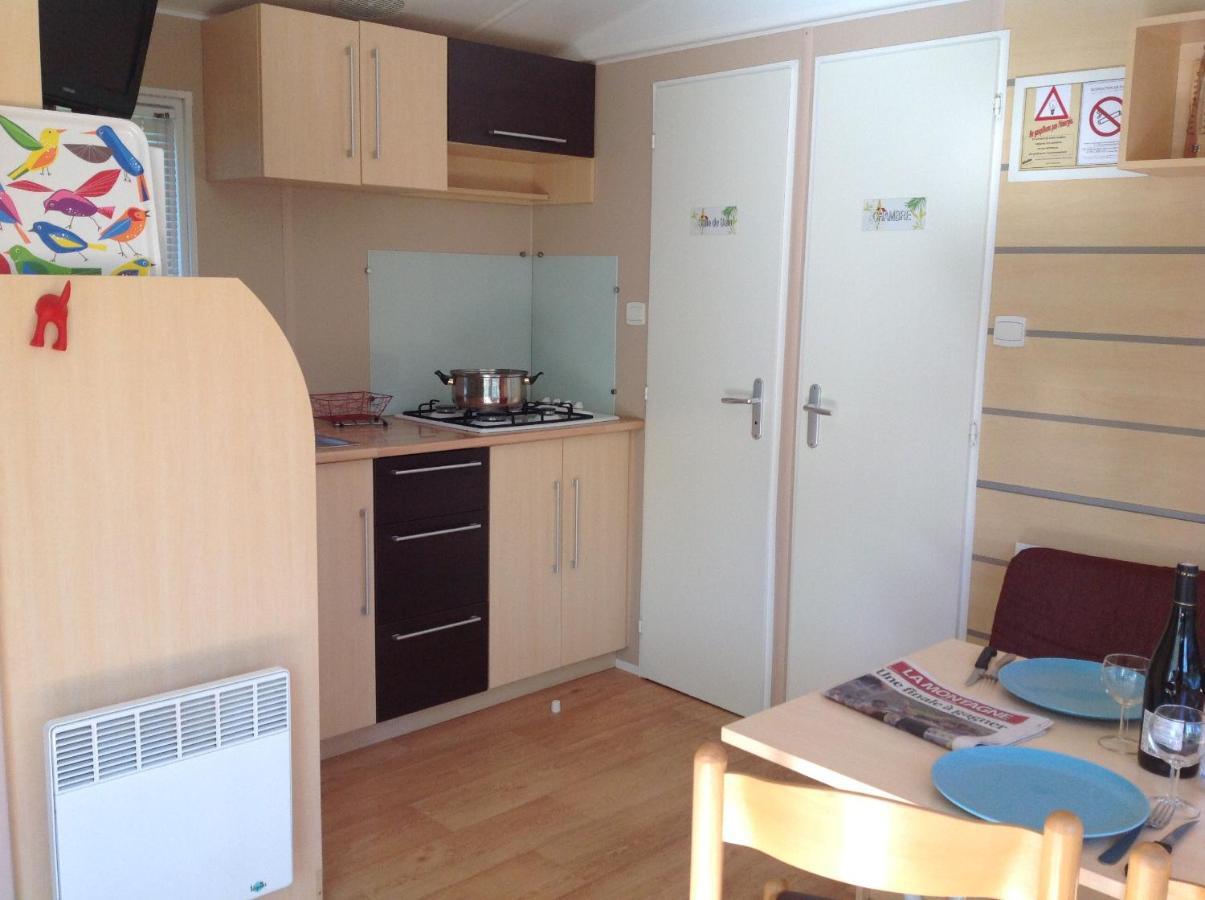 Camping Le Pont d'Allagnon Lempdes sur Allagnon Esterno foto
