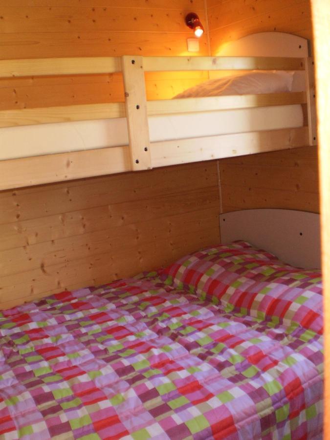 Camping Le Pont d'Allagnon Lempdes sur Allagnon Esterno foto
